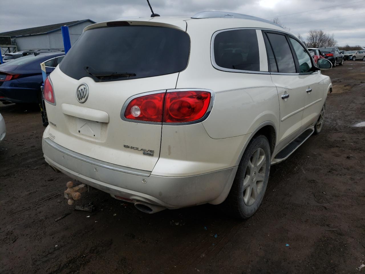 Photo 4 from auction – 2010 BUICK ENCLAVE CX with VIN 5GALRBED9AJ215187
