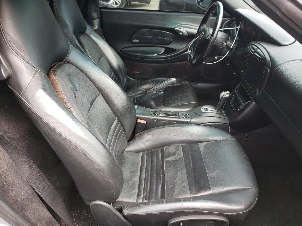 Photo 5 from auction – 2002 PORSCHE BOXSTER with VIN WP0CA29892U620484
