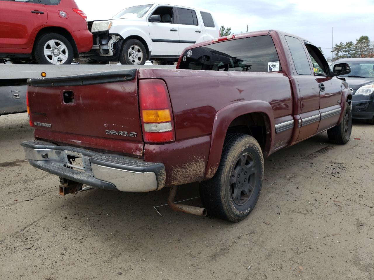 Photo 4 from auction – 2002 CHEVROLET SILVERADO with VIN 2GCEK19TX21352383