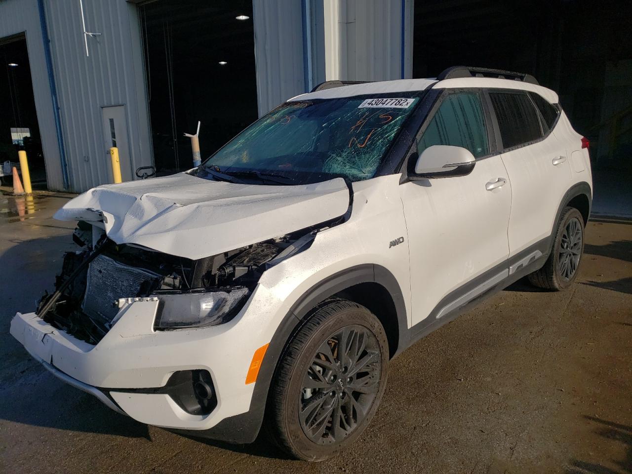 Photo 2 from auction – 2022 KIA SELTOS S with VIN KNDEUCA25N7239375