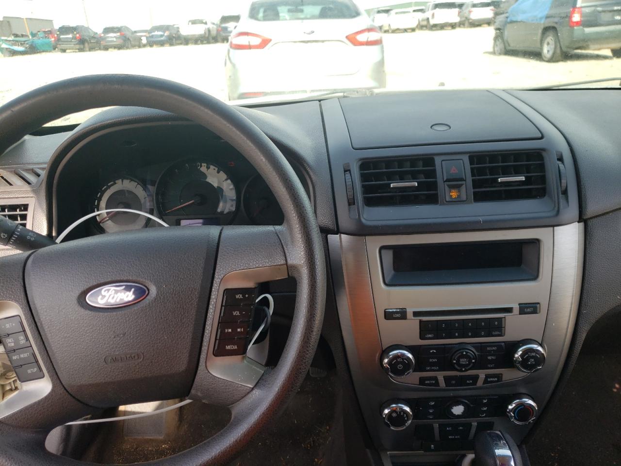 Photo 9 from auction – 2010 FORD FUSION SE with VIN 3FAHP0HA2AR396161