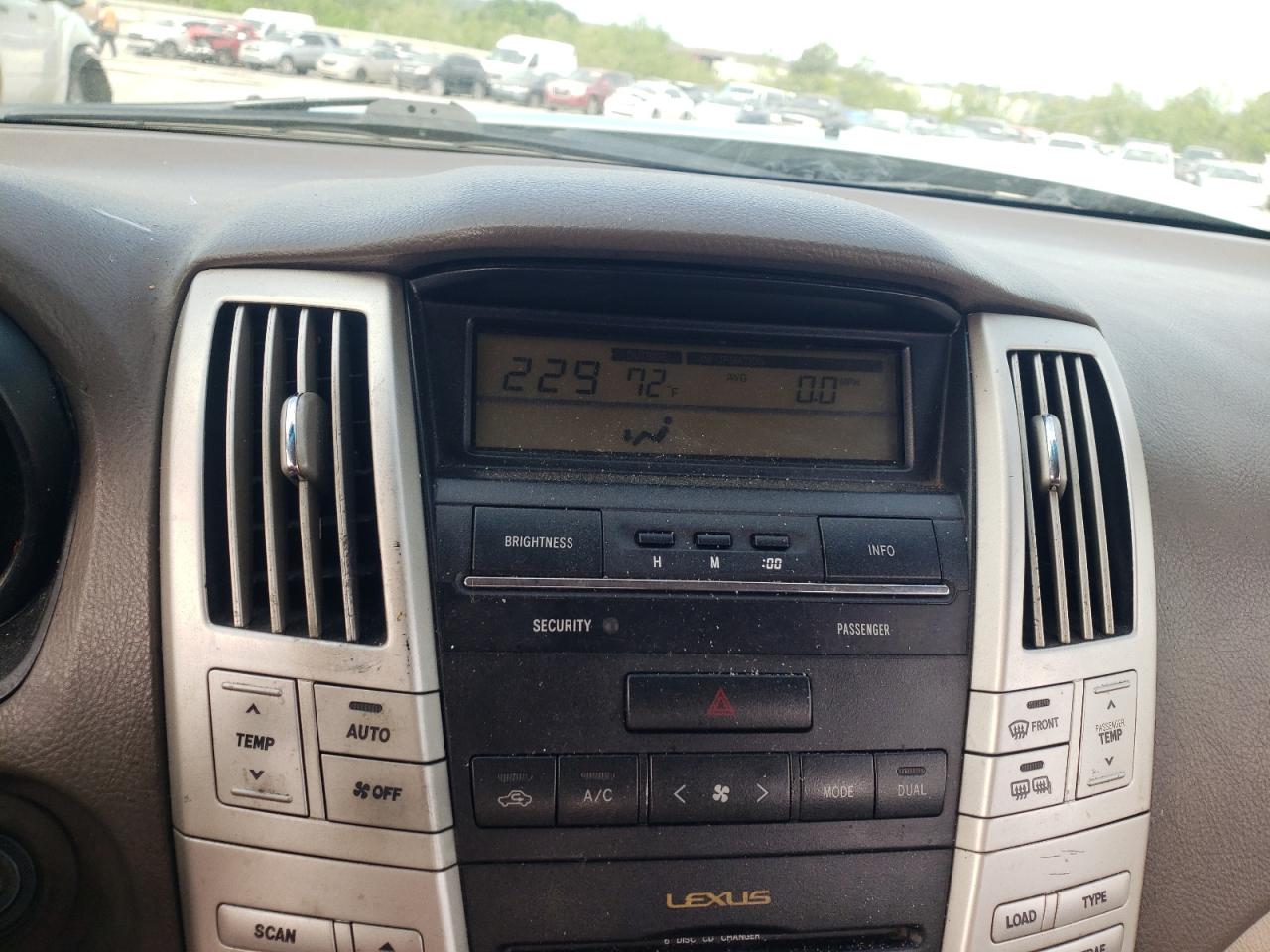 Photo 9 from auction – 2004 LEXUS RX 330 with VIN JTJGA31U040020959