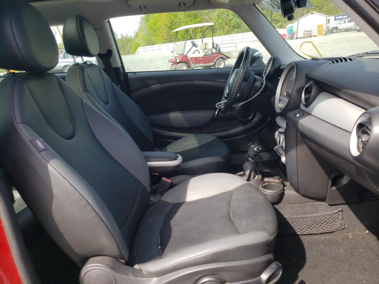 Photo 5 from auction – 2009 MINI COOPER CLU with VIN WMWML33539TX36473