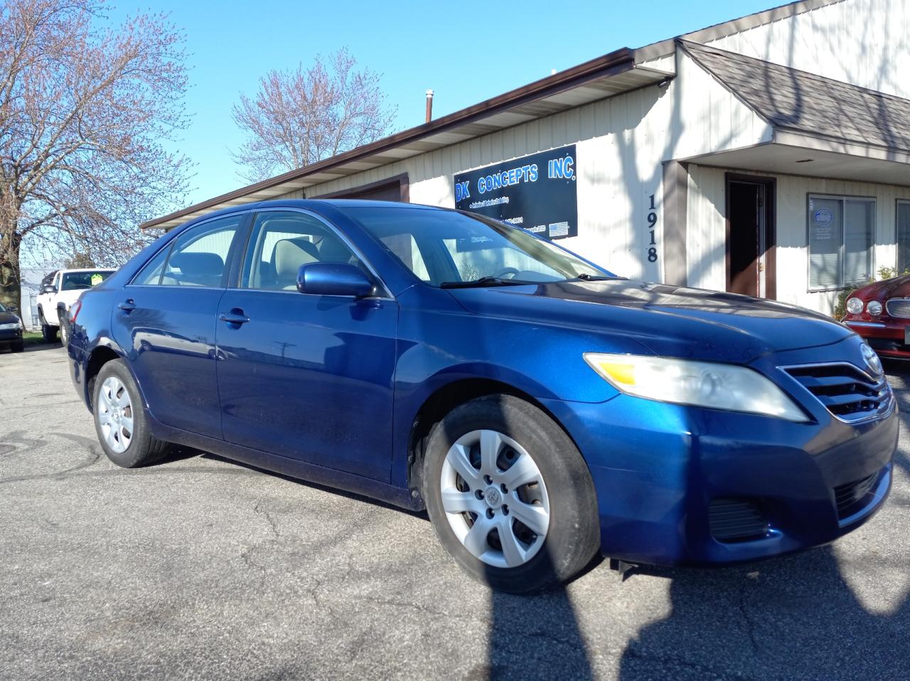 Photo 1 from auction – 2010 TOYOTA CAMRY BASE with VIN 4T1BF3EK8AU561829
