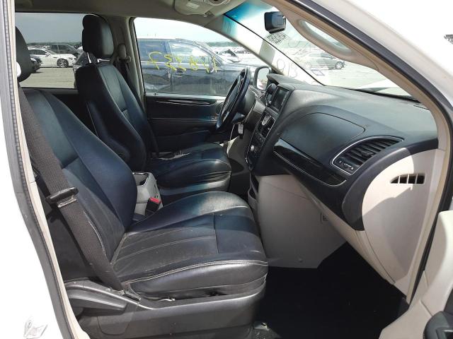 Photo 5 from auction – 2013 CHRYSLER TOWN & COU with VIN 2C4RC1BGXDR657558