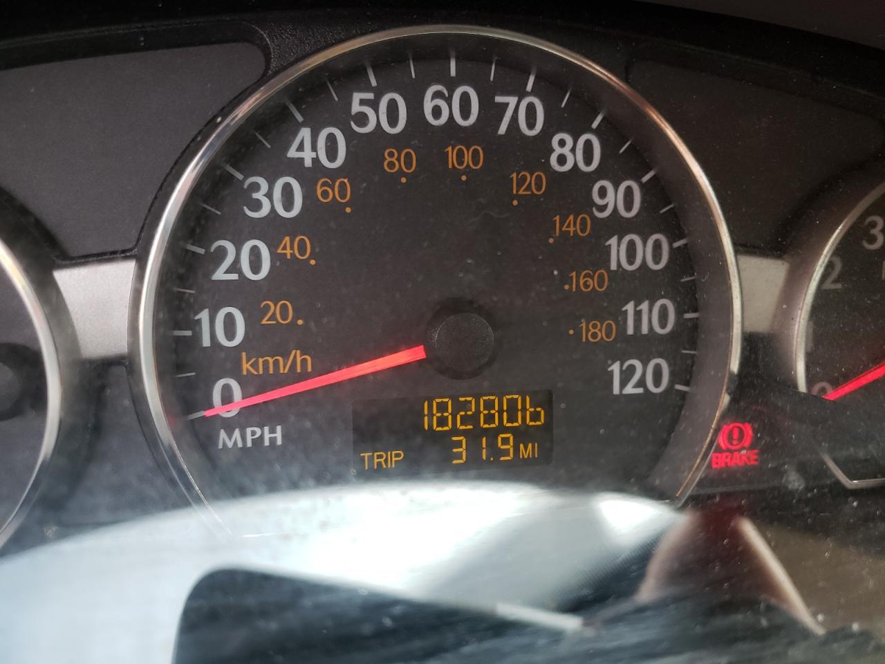 Photo 18 from auction – 2007 SATURN ION LEVEL with VIN 1G8AJ55F57Z111171