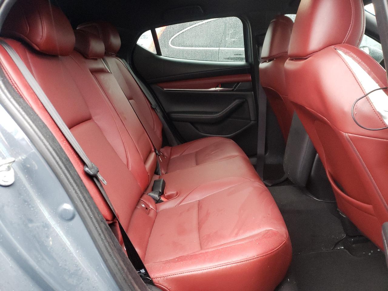 Photo 6 from auction – 2021 MAZDA 3 PREMIUM with VIN JM1BPBML8M1300311