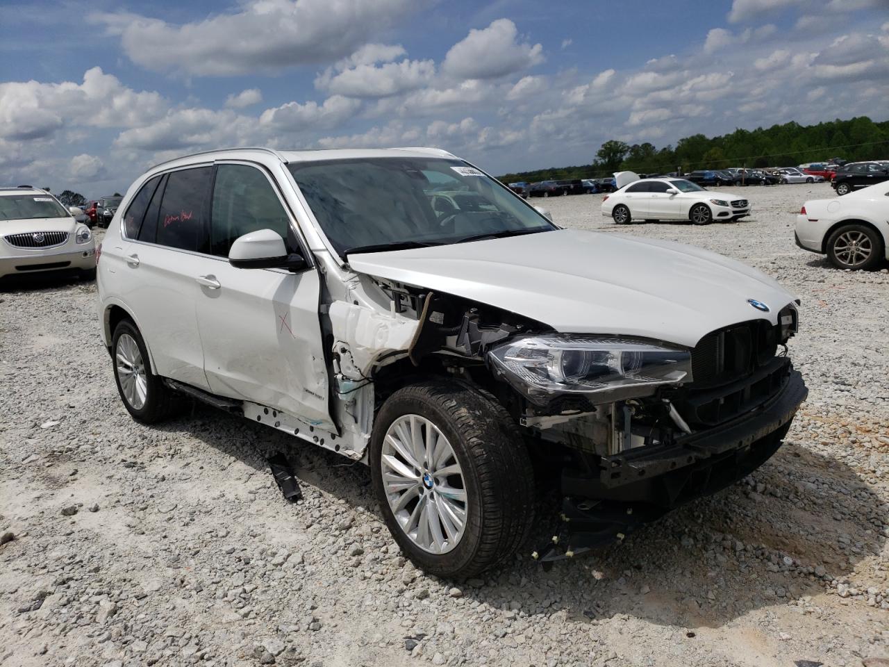 Photo 1 from auction – 2016 BMW X5 XDRIVE3 with VIN 5UXKR0C53G0U08197