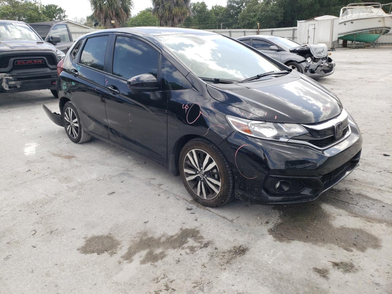 HONDA FIT EX 2019 with VIN 3HGGK5H82KM740456 - Photo from auction