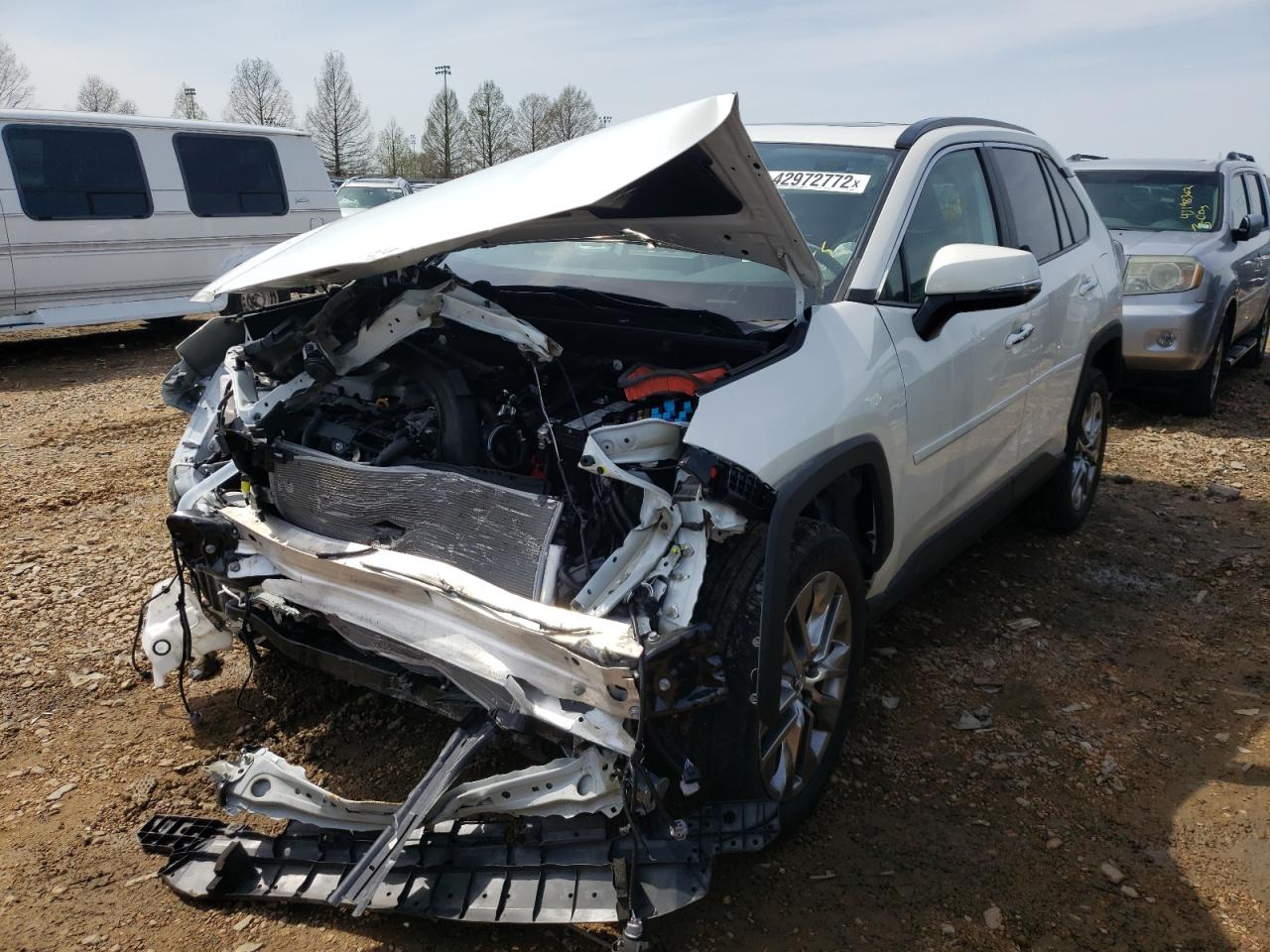 Photo 2 from auction – 2020 TOYOTA RAV4 LIMIT with VIN 2T3N1RFV8LW100440