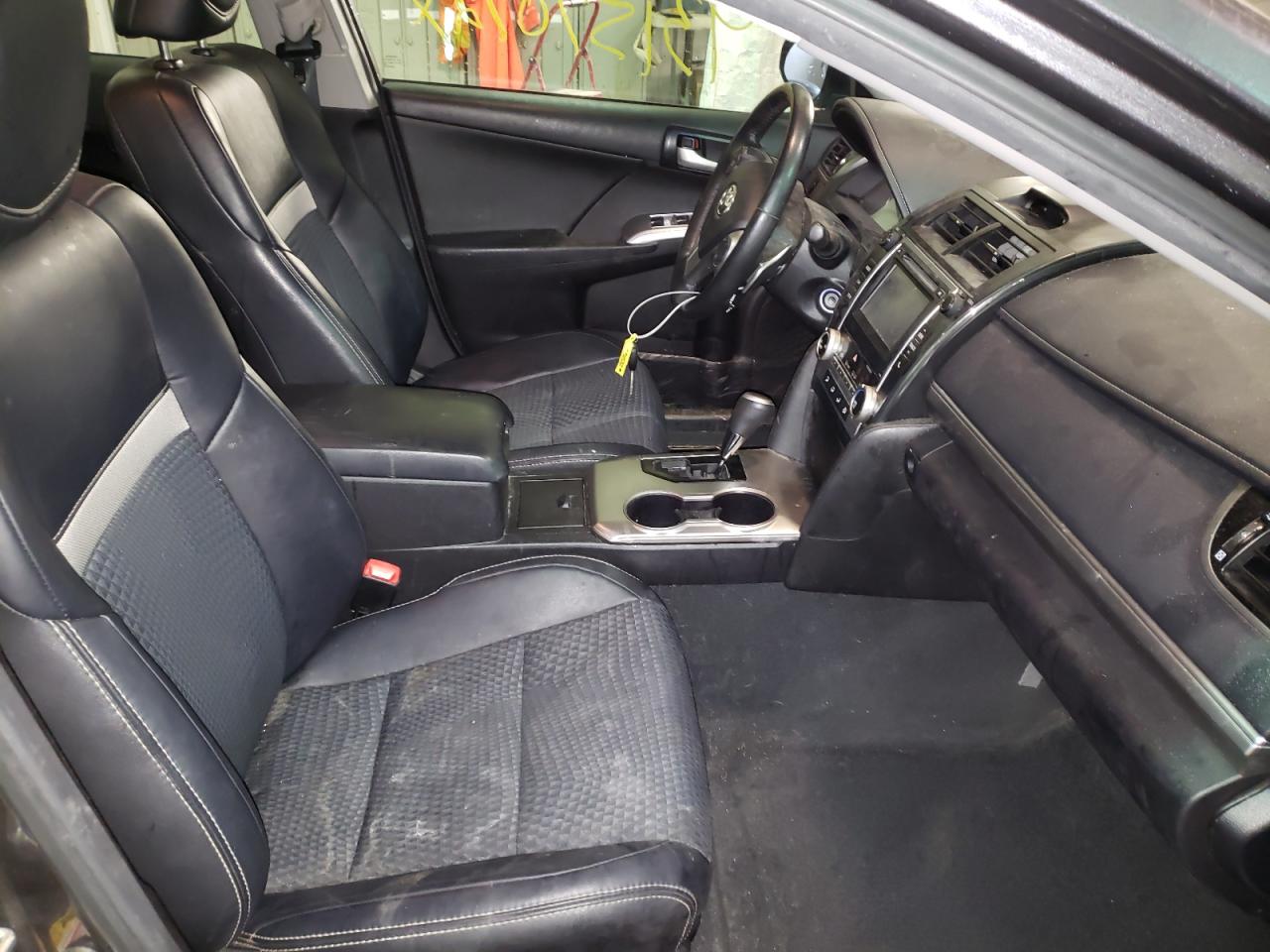 Photo 5 from auction – 2014 TOYOTA CAMRY L with VIN 4T1BF1FKXEU403260