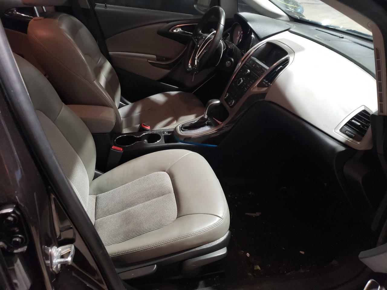 Photo 5 from auction – 2016 BUICK VERANO with VIN 1G4PP5SK3G4138930