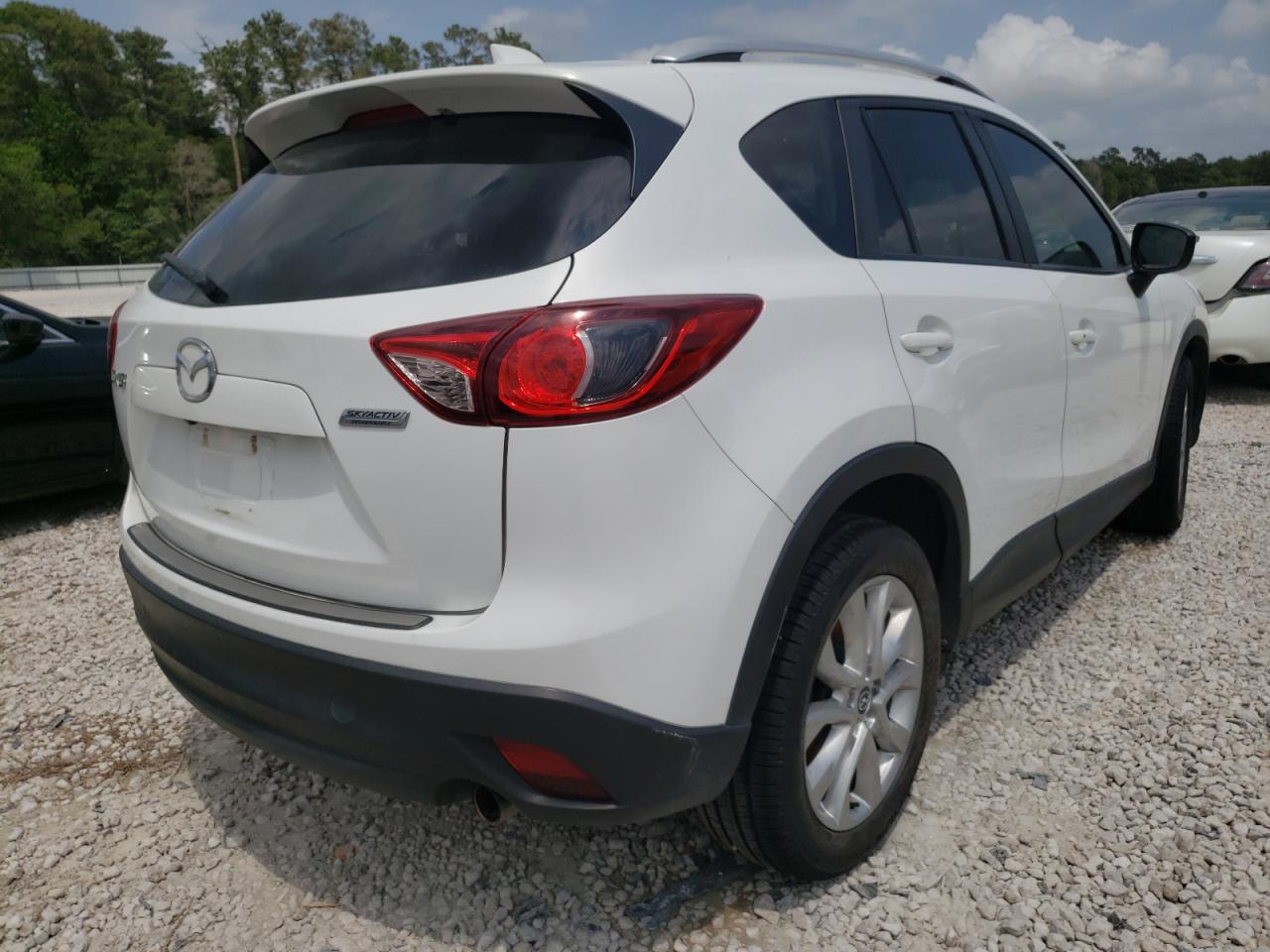 Photo 4 from auction – 2015 MAZDA CX-5 GT with VIN JM3KE2DY2F0483870