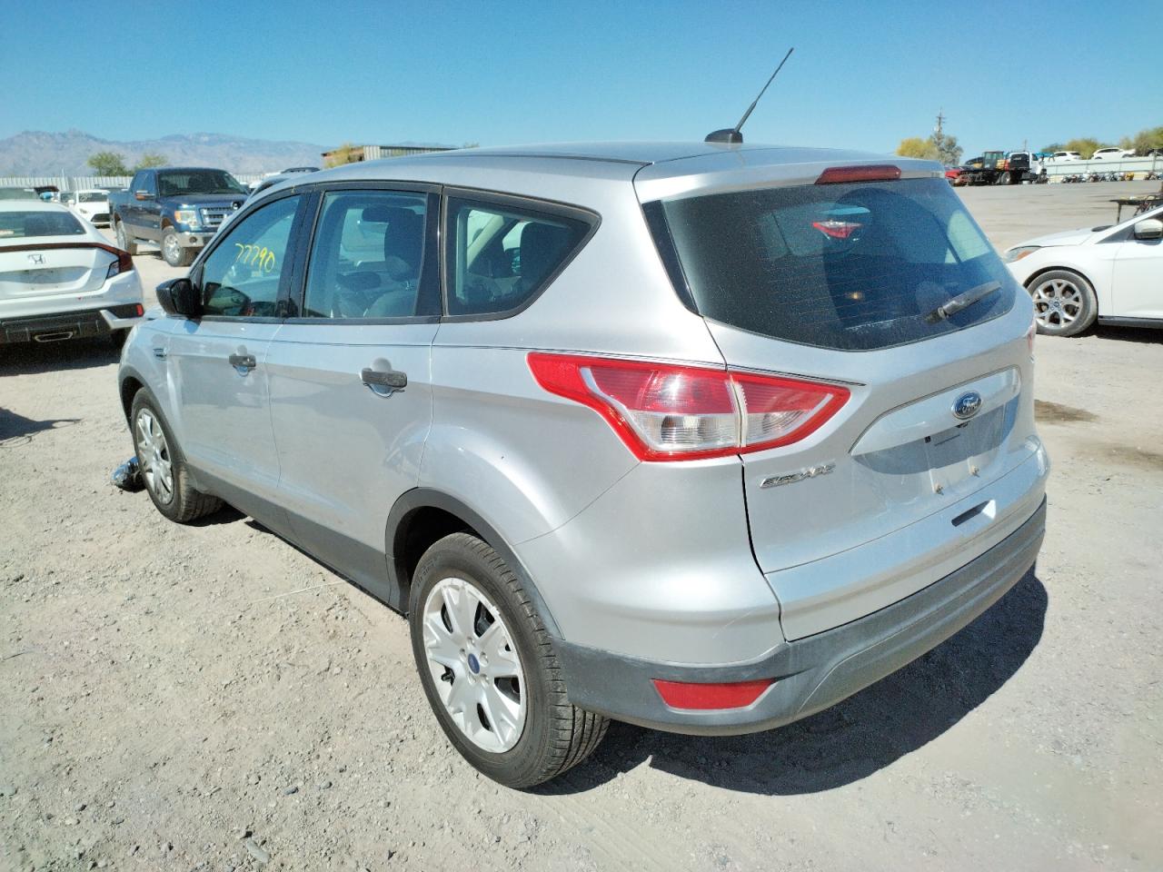 Photo 3 from auction – 2014 FORD ESCAPE S with VIN 1FMCU0F71EUD01751
