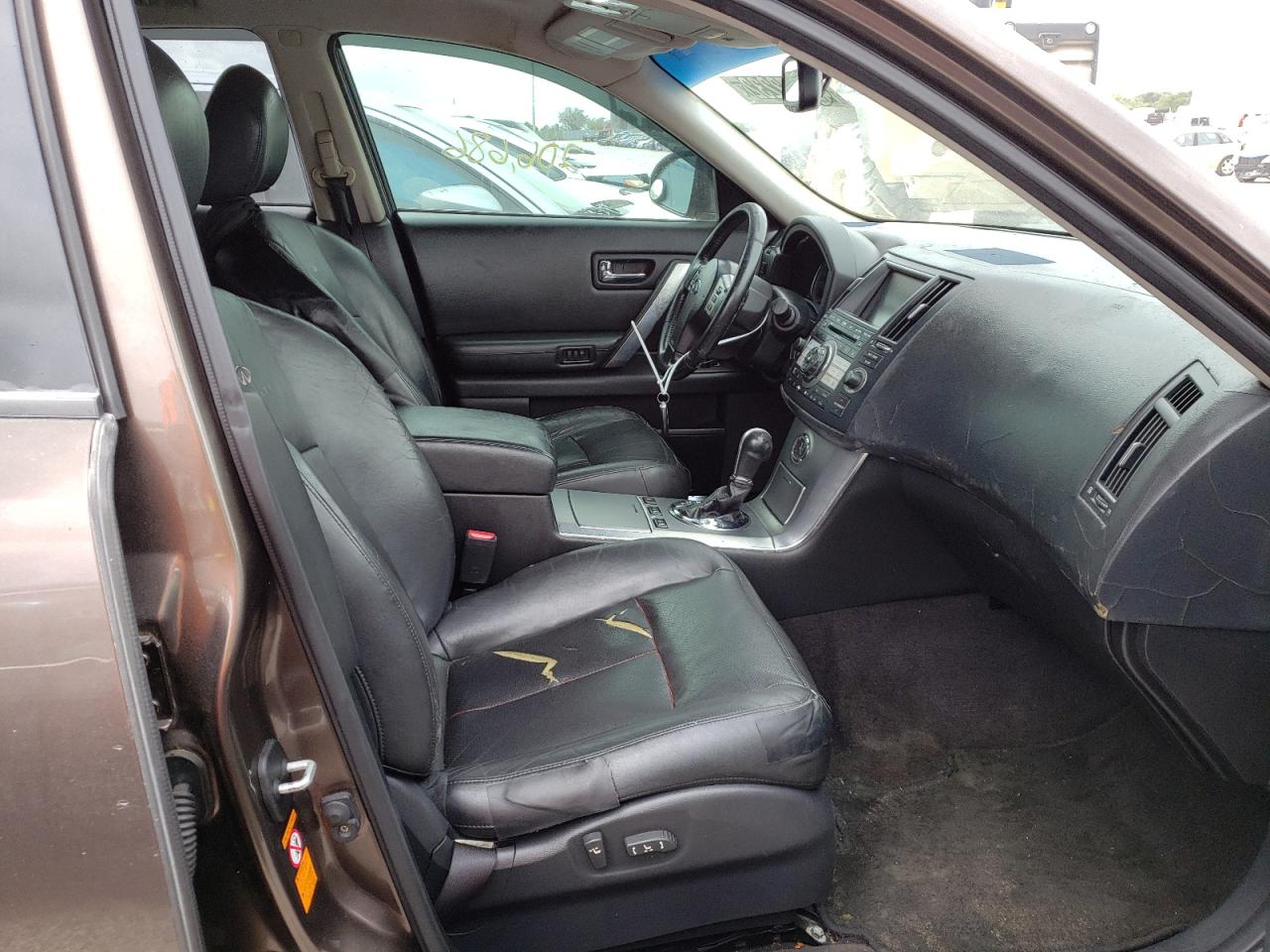 Photo 5 from auction – 2006 INFINITI FX35 with VIN JNRAS08W86X207596