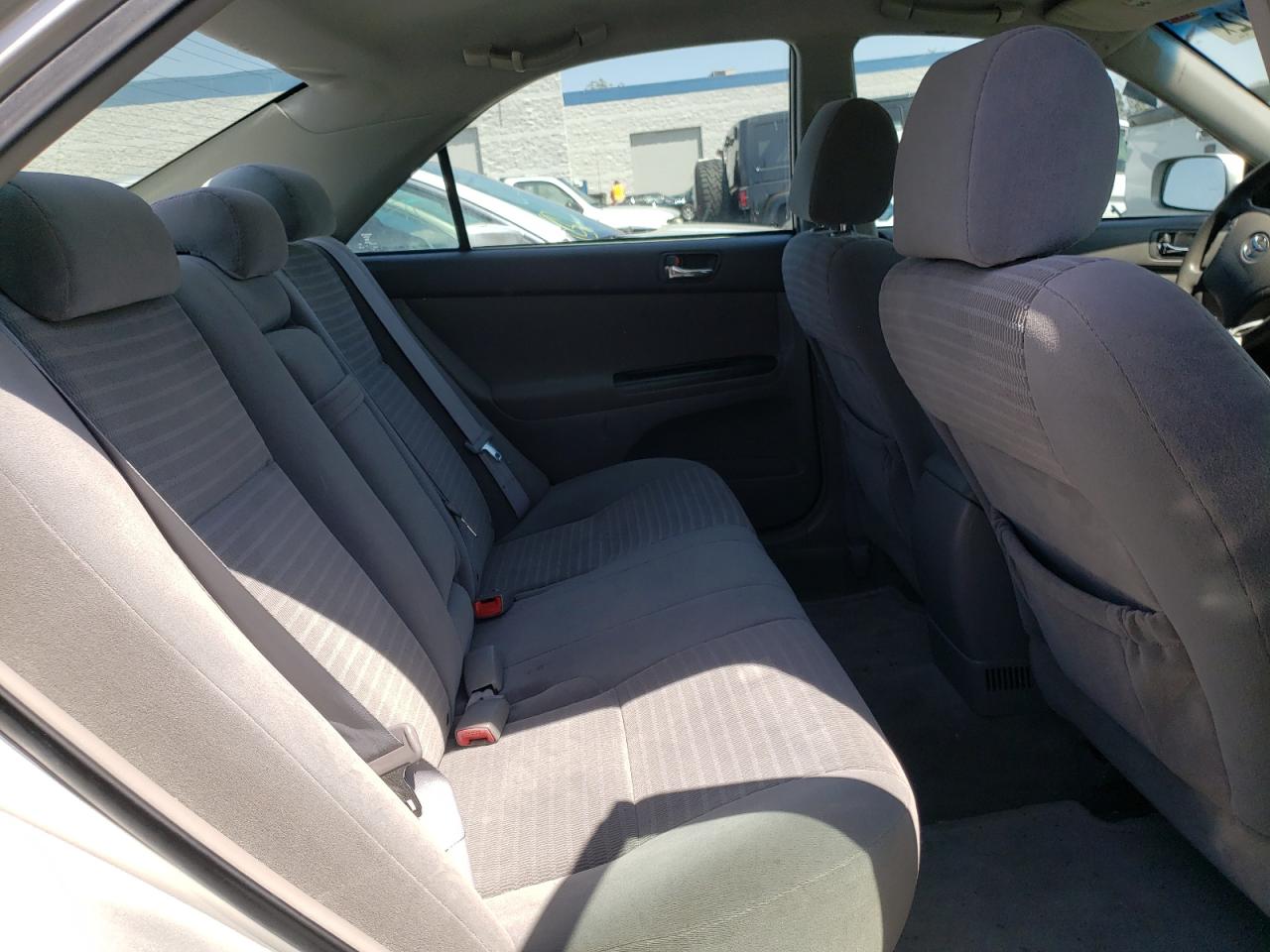 Photo 6 from auction – 2006 TOYOTA CAMRY LE with VIN 4T1BF32K46U625828