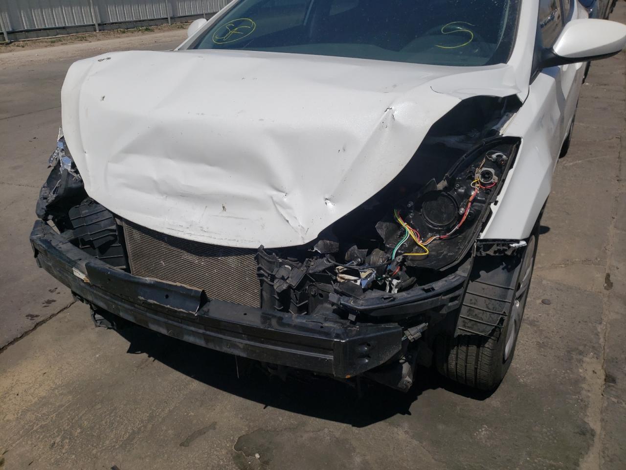 Photo 9 from auction – 2016 HYUNDAI ELANTRA SE with VIN 5NPDH4AE2GH664342