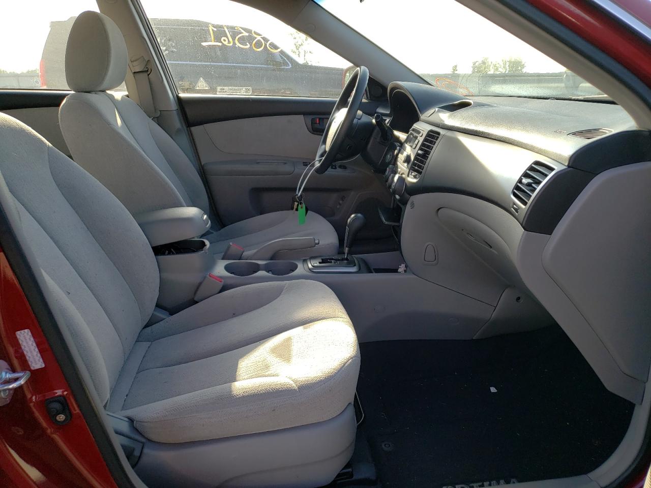 Photo 5 from auction – 2008 KIA OPTIMA LX with VIN KNAGE123285252065