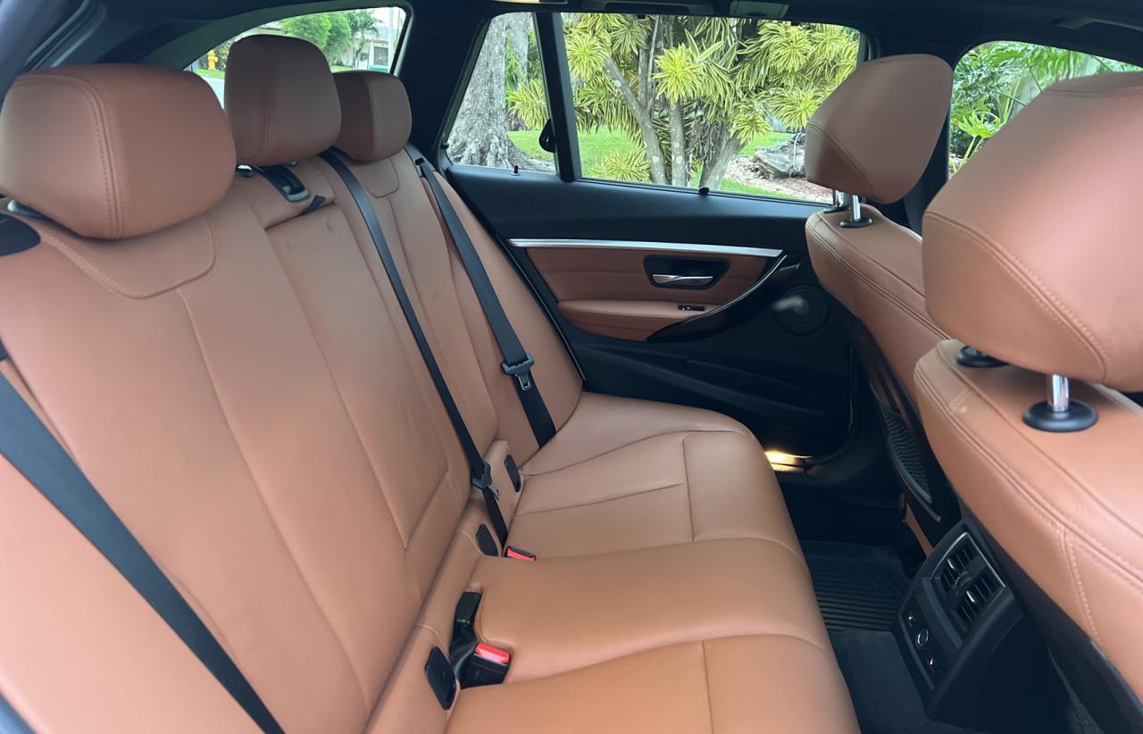 Photo 6 from auction – 2017 BMW 330 XI with VIN WBA8K3C50HK679142