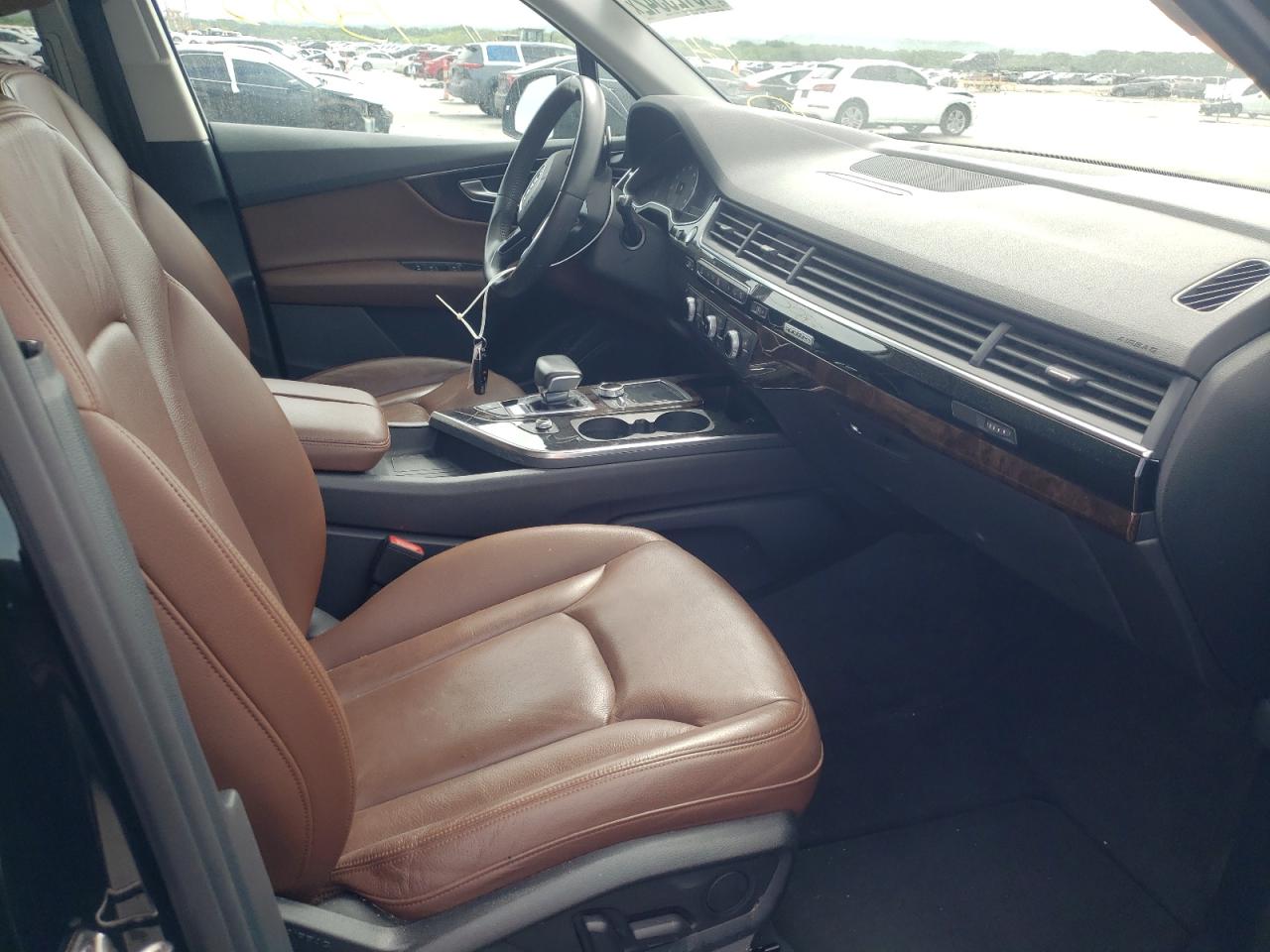 Photo 5 from auction – 2017 AUDI Q7 PREMIUM with VIN WA1AAAF72HD007462