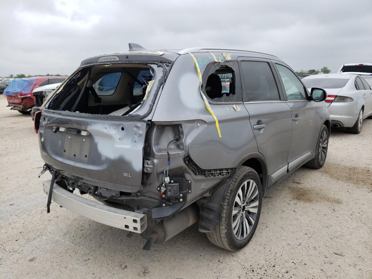 Photo 4 from auction – 2020 MITSUBISHI OUTLANDER with VIN JA4AD3A35LJ001270