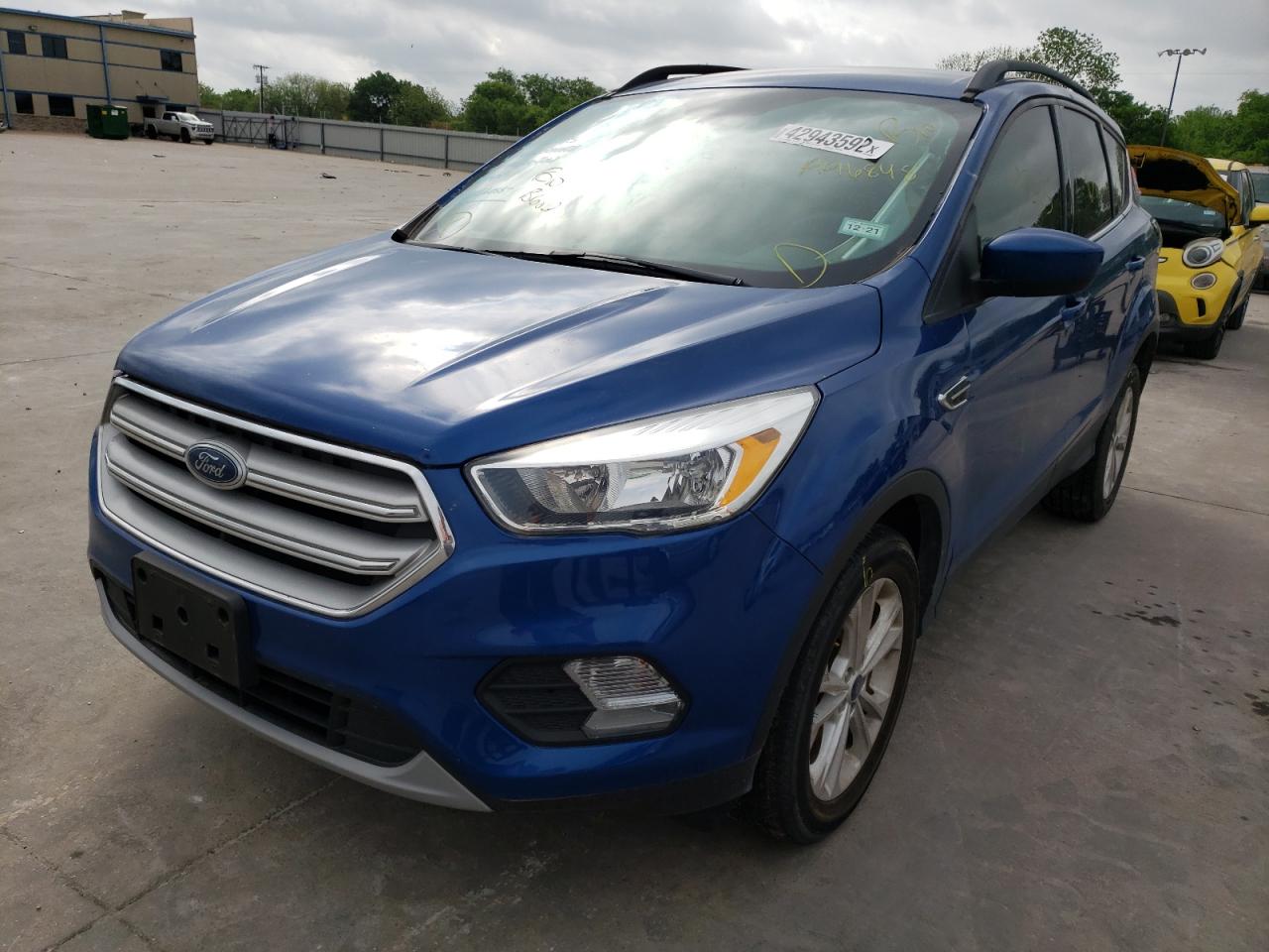 Photo 2 from auction – 2018 FORD ESCAPE SE with VIN 1FMCU0GDXJUA96848