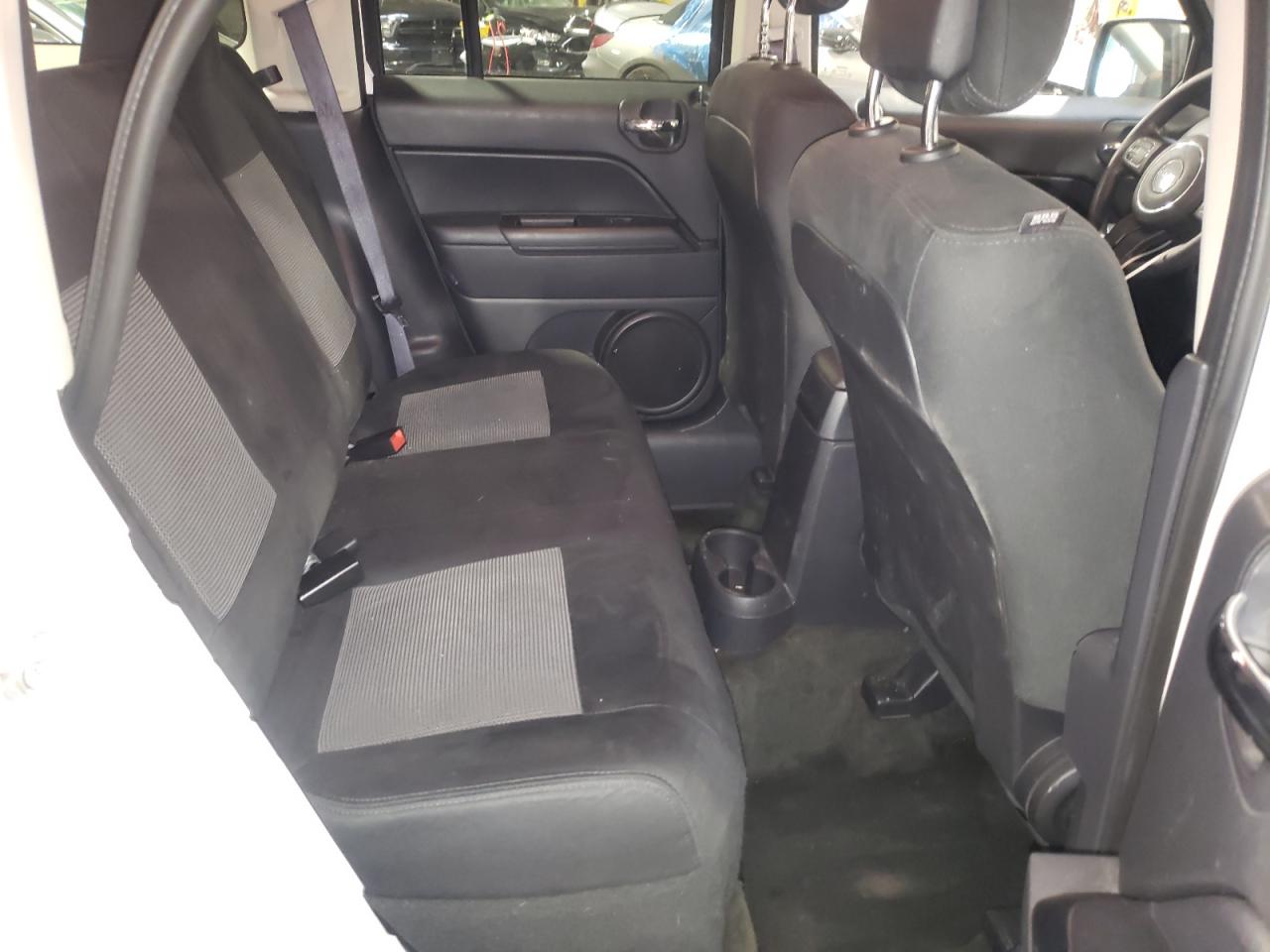 Photo 6 from auction – 2016 JEEP PATRIOT SP with VIN 1C4NJRBB3GD682946