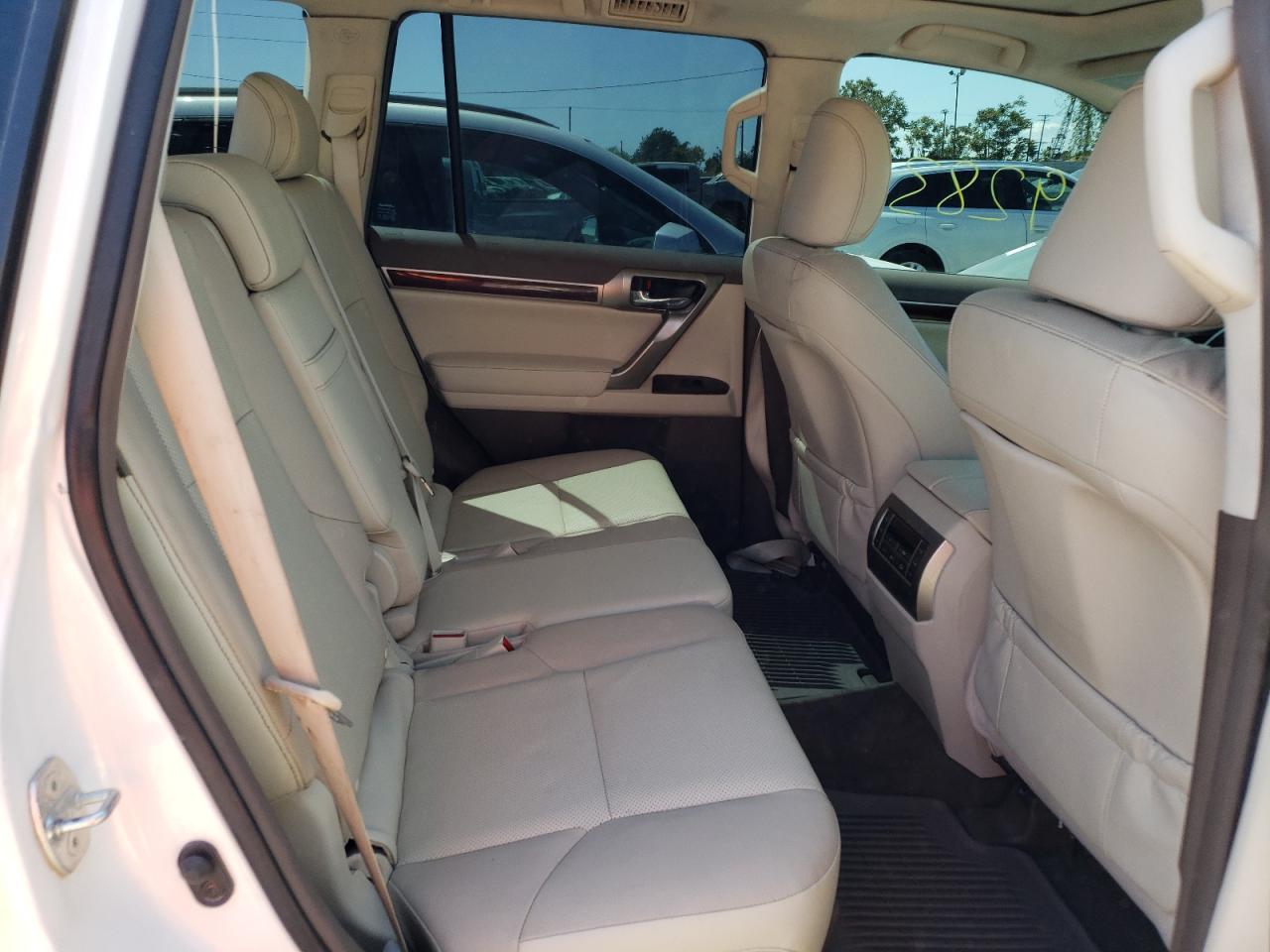 Photo 6 from auction – 2018 LEXUS GX 460 with VIN JTJBM7FX0J5200985
