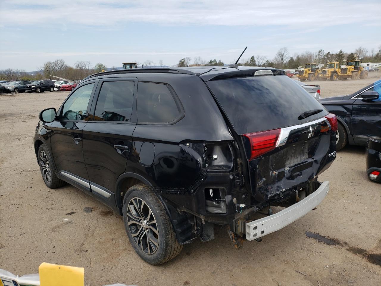 Photo 3 from auction – 2016 MITSUBISHI OUTLANDER with VIN JA4AZ3A36GZ037218