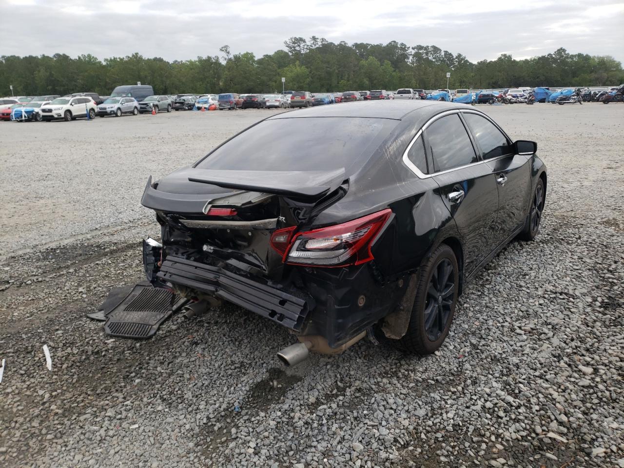 Photo 4 from auction – 2017 NISSAN ALTIMA 2.5 with VIN 1N4AL3AP5HC205130