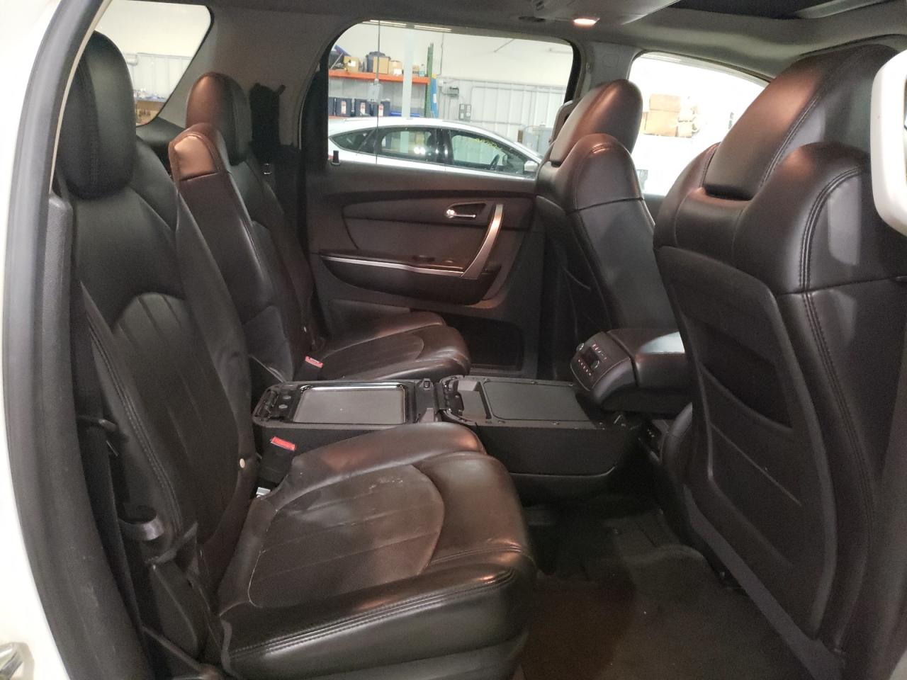 Photo 6 from auction – 2009 GMC ACADIA SLT with VIN 1GKEV33D89J119336