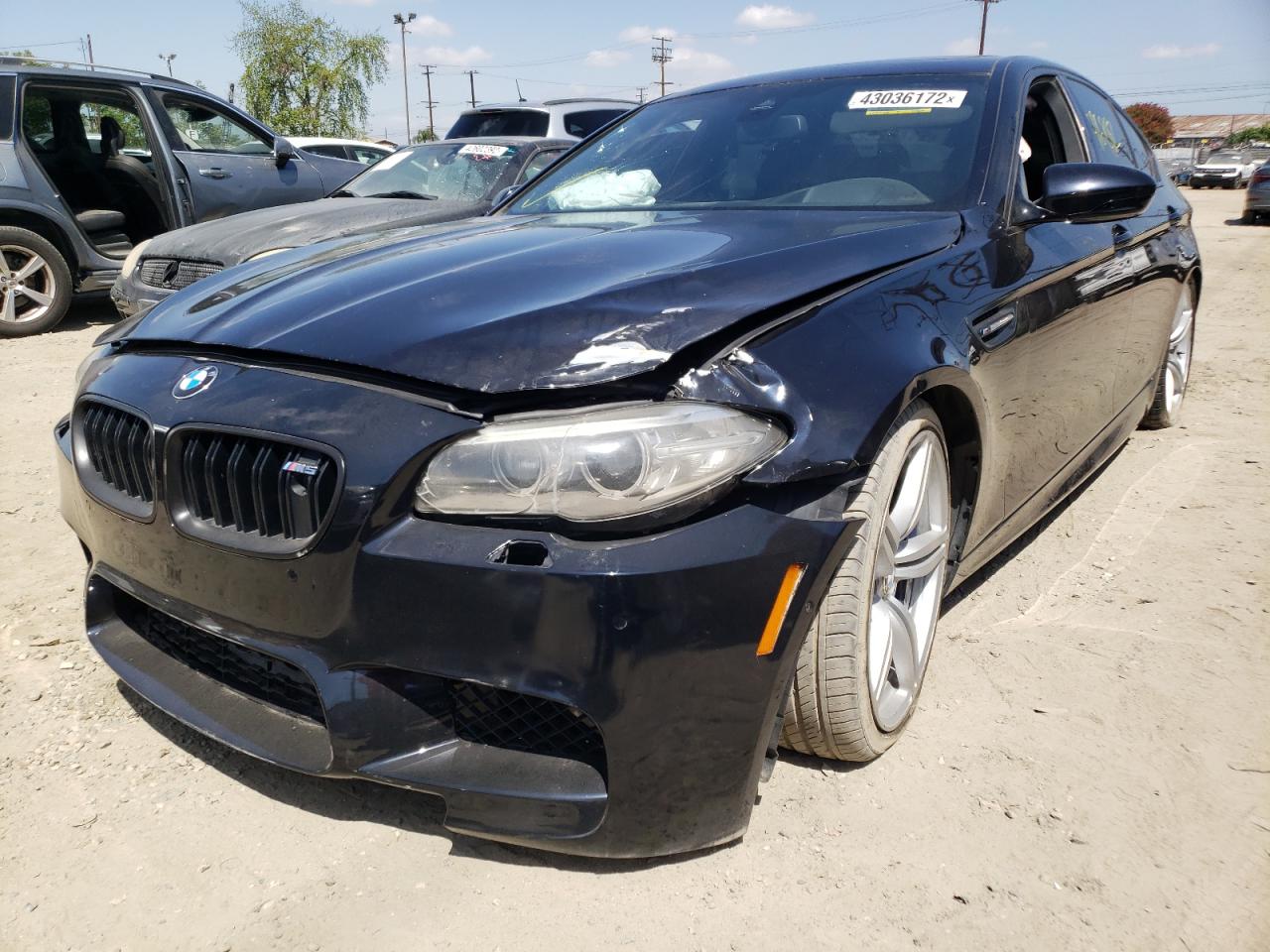 Photo 2 from auction – 2014 BMW M5 with VIN WBSFV9C51ED097340