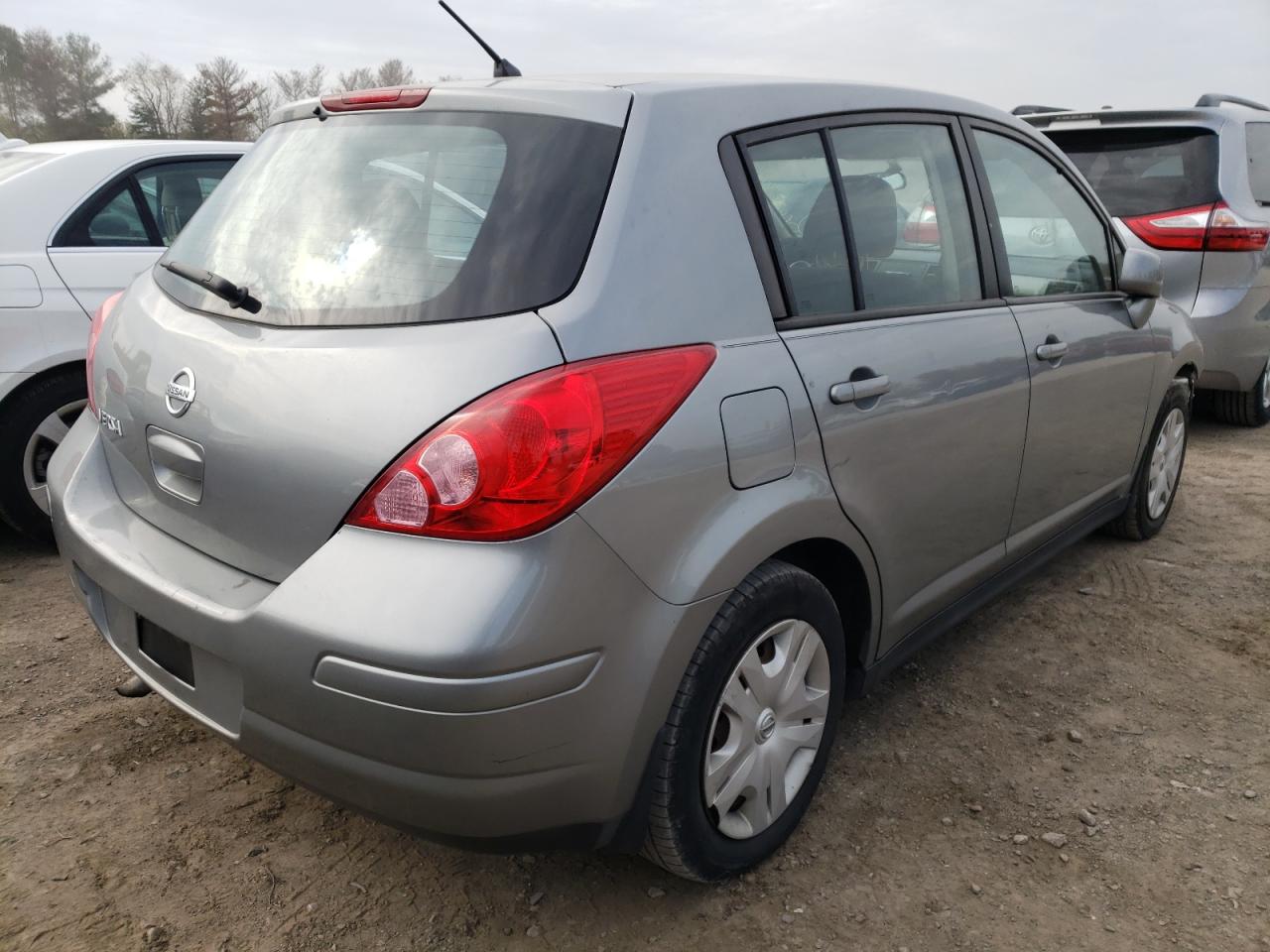 Photo 4 from auction – 2011 NISSAN VERSA S with VIN 3N1BC1CP1BL413469