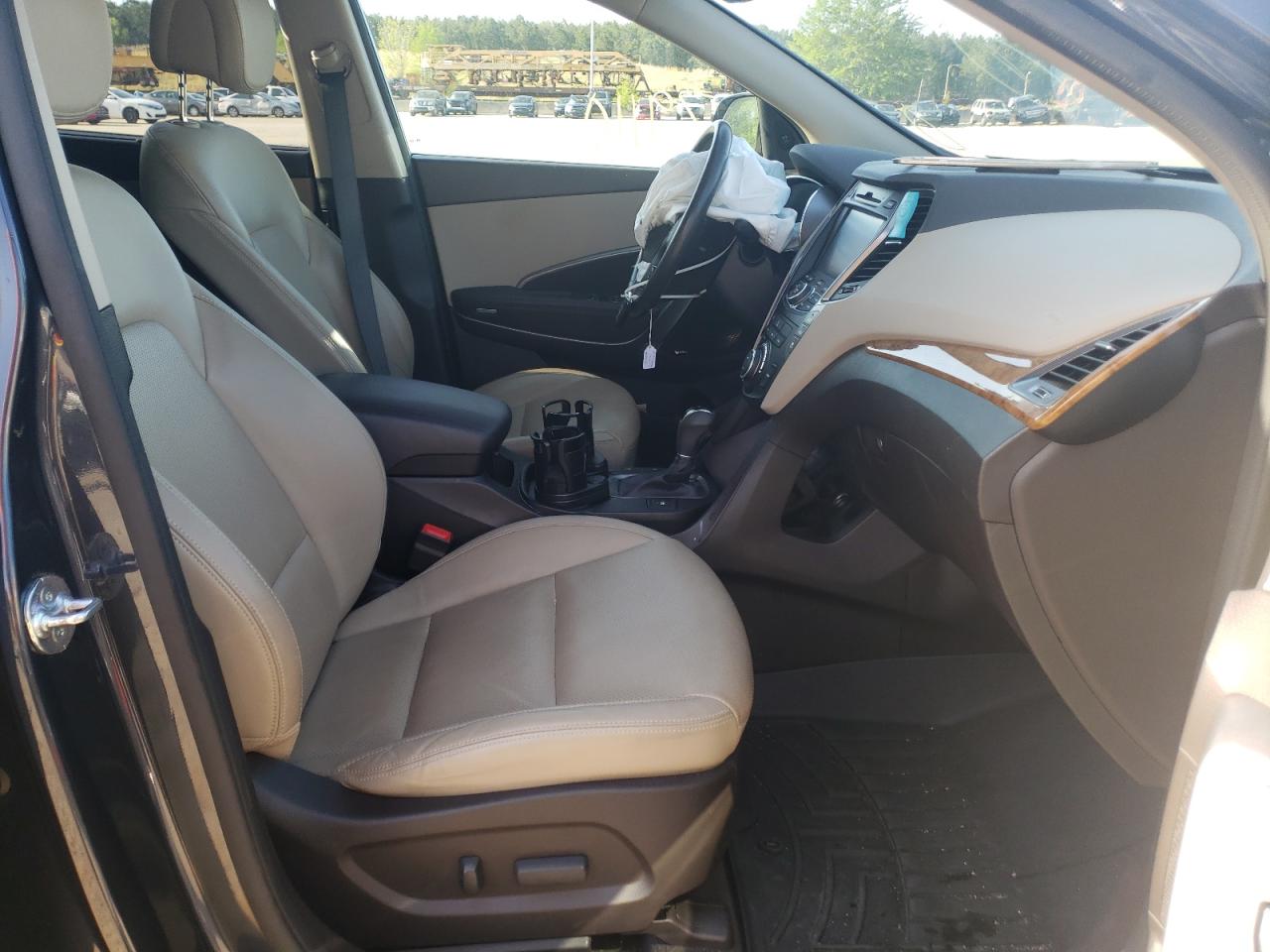 Photo 5 from auction – 2016 HYUNDAI SANTA FE S with VIN KM8SR4HF9GU140836