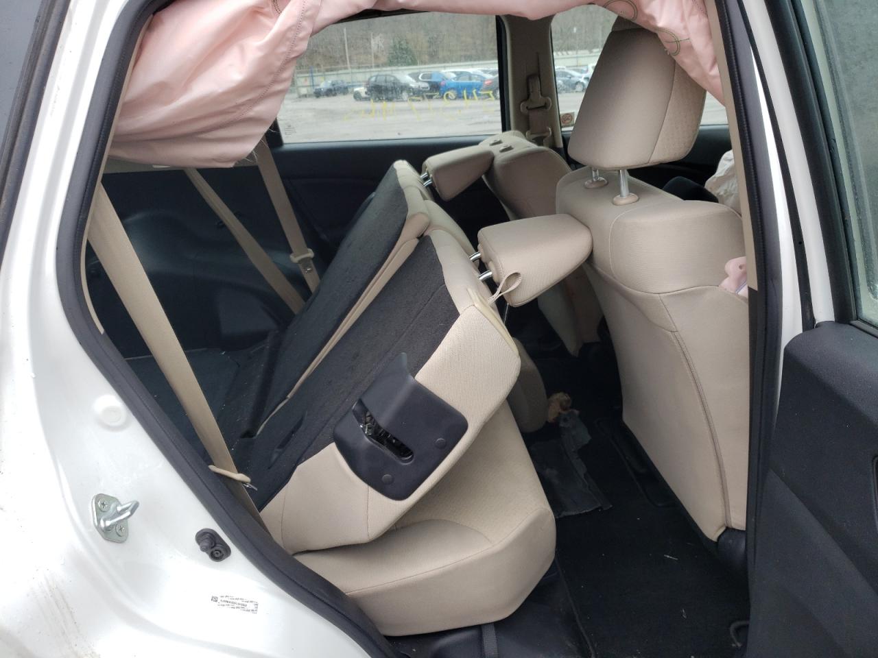 Photo 6 from auction – 2015 HONDA CR-V LX with VIN 5J6RM4H35FL045891