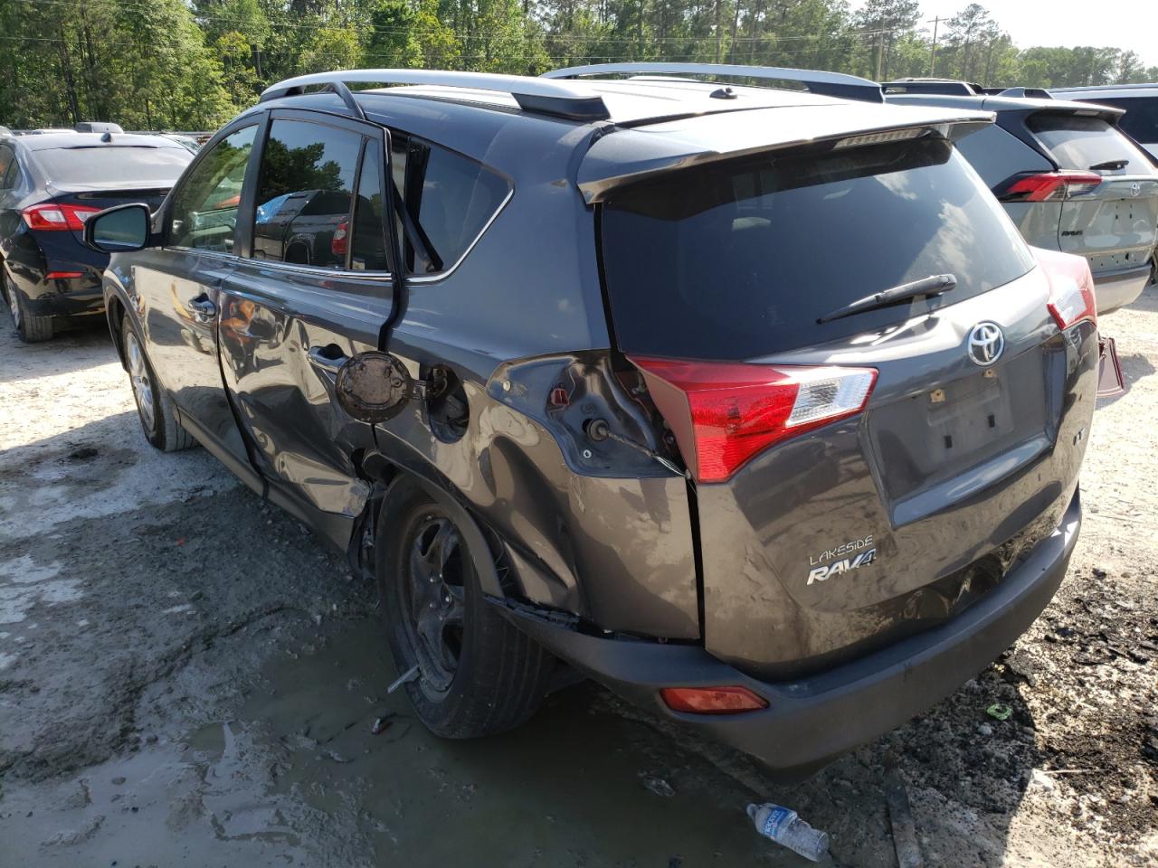 Photo 3 from auction – 2014 TOYOTA RAV4 LE with VIN JTMZFREV7EJ002036