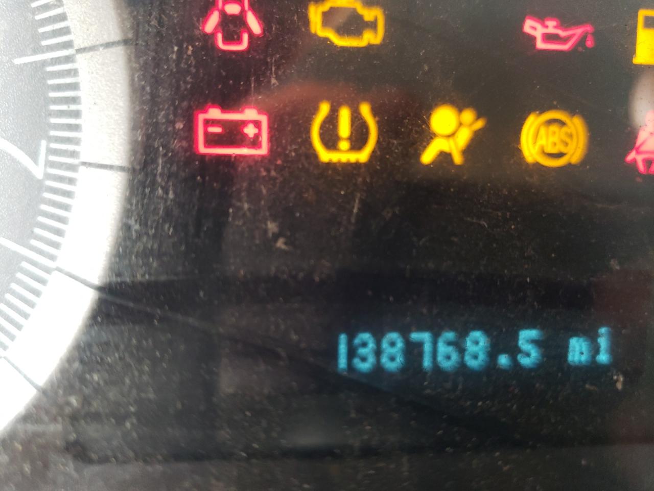 Photo 8 from auction – 2009 FORD ESCAPE XLT with VIN 1FMCU93G79KC81726