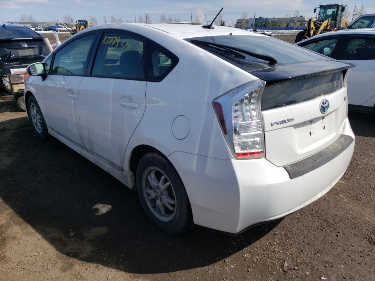 Photo 3 from auction – 2011 TOYOTA PRIUS with VIN JTDKN3DU1B0323906