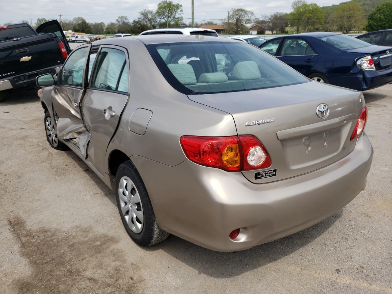 Фото 3 с аукциона – 2010 TOYOTA COROLLA с VIN 2T1BU4EE8AC492101