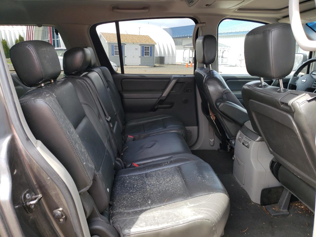 Photo 6 from auction – 2004 NISSAN ARMADA SE with VIN 5N1AA08B94N715953