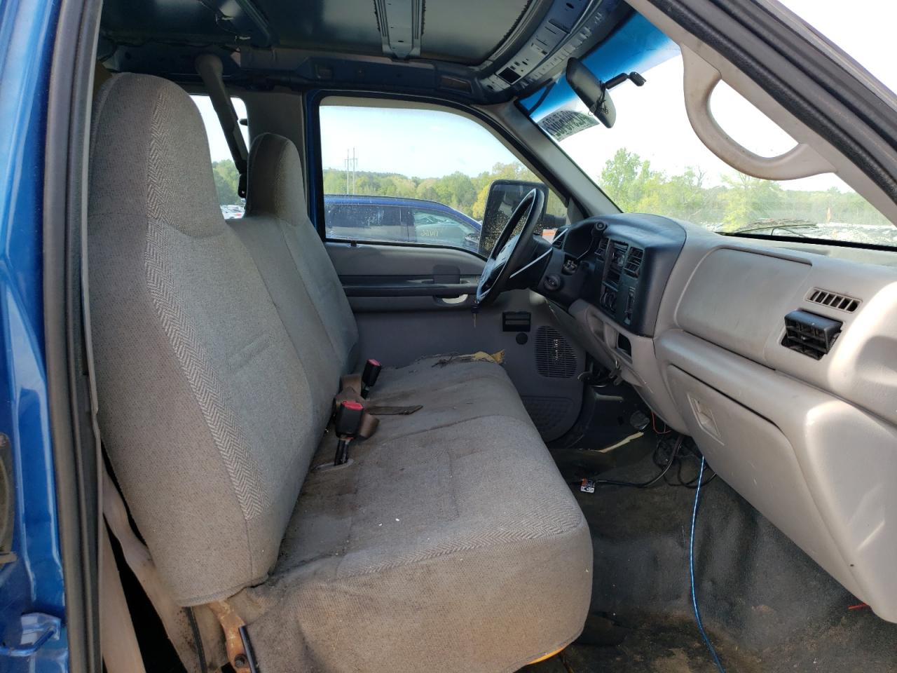 Photo 5 from auction – 1999 FORD F250 SUPER with VIN 1FTNX20L5XEA51224