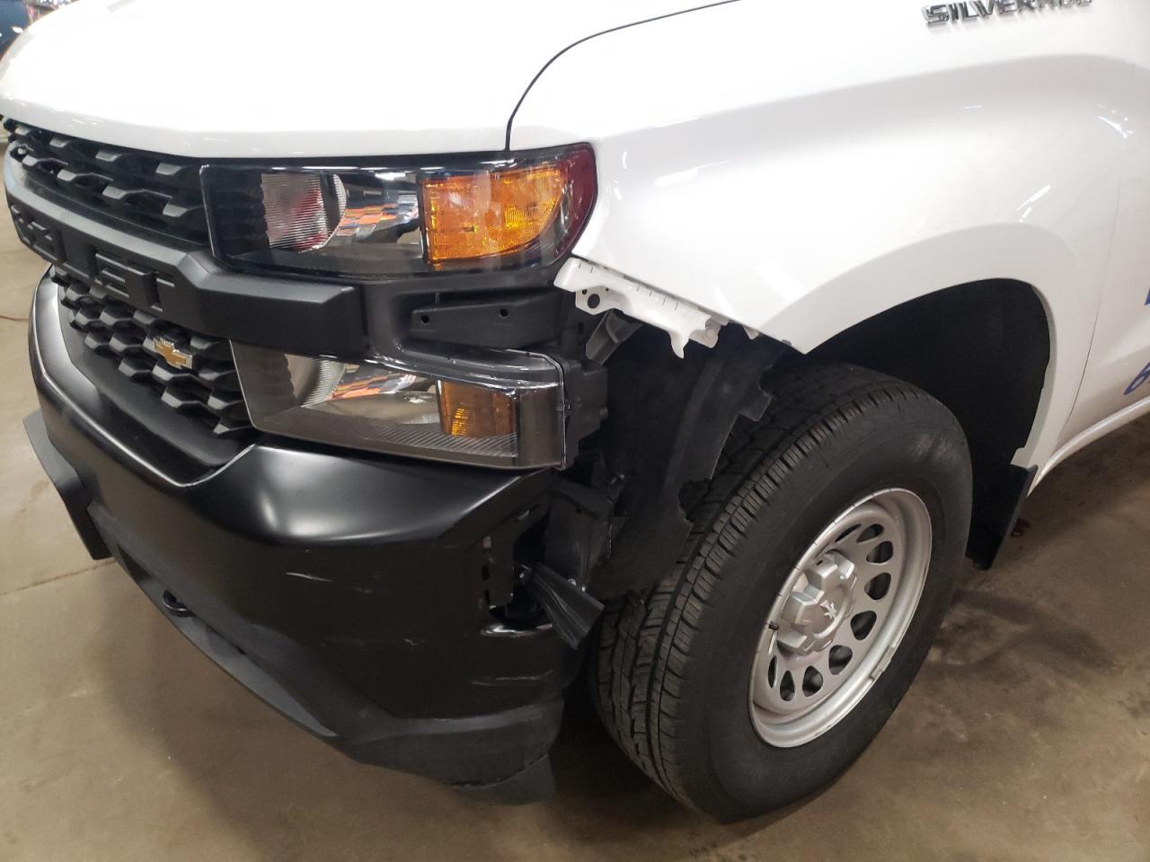 Photo 9 from auction – 2021 CHEVROLET SILVERADO with VIN 3GCNYAEKXMG398396