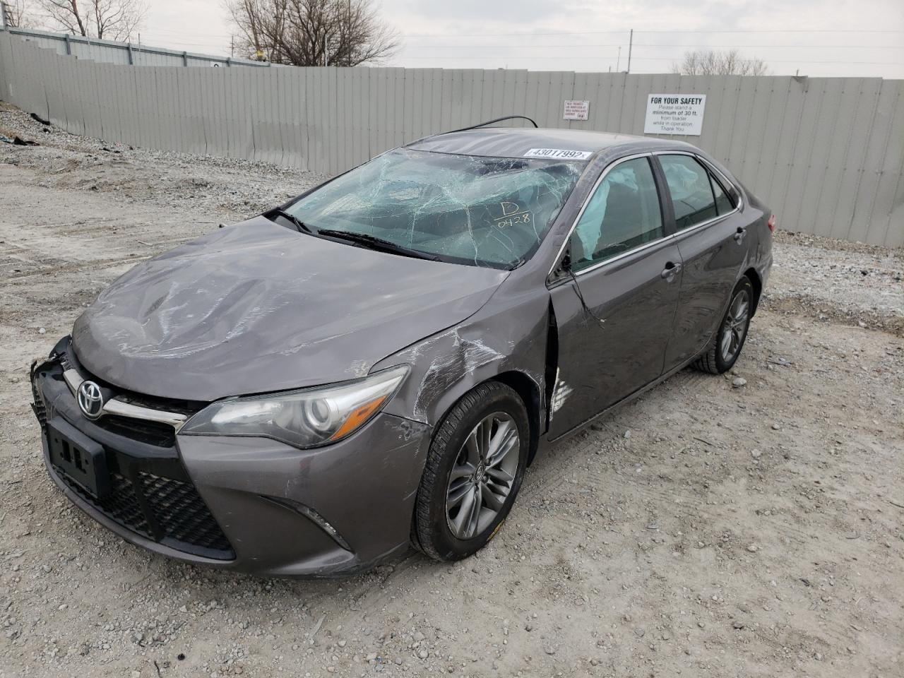 Photo 2 from auction – 2015 TOYOTA CAMRY LE with VIN 4T1BF1FK9FU480428