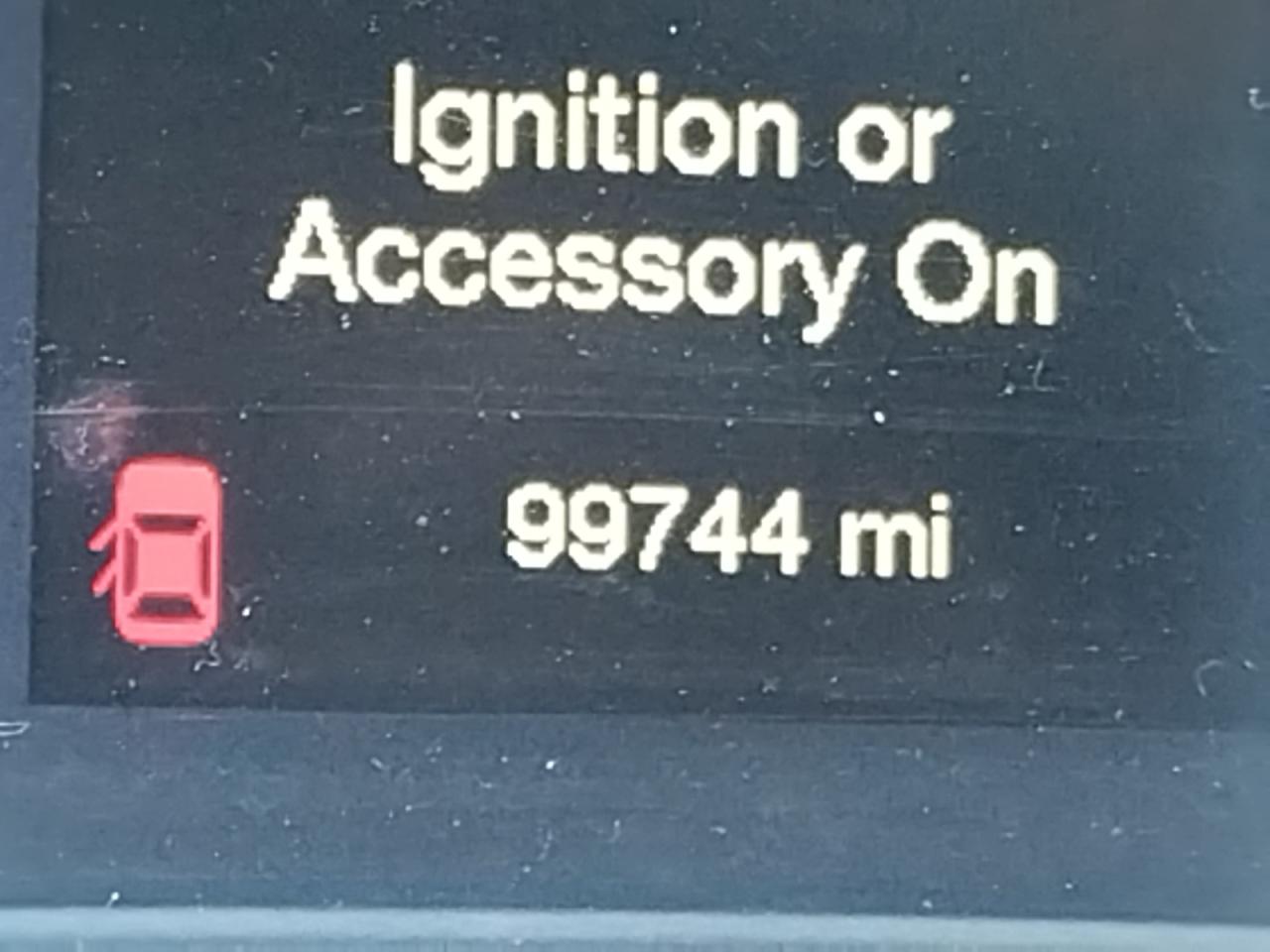 Photo 8 from auction – 2016 CHRYSLER 200 LIMITE with VIN 1C3CCCAB0GN148284