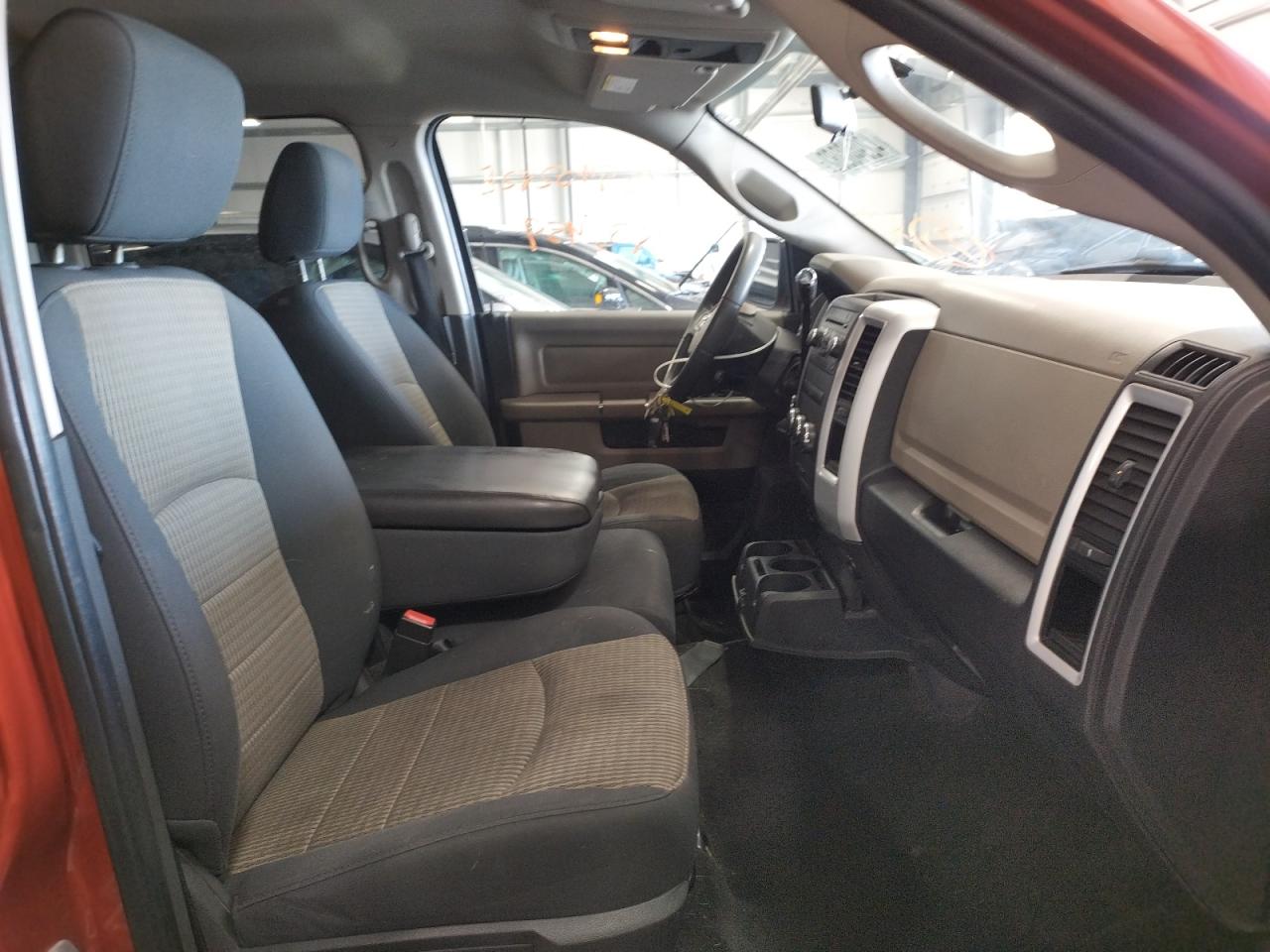 Photo 5 from auction – 2009 DODGE RAM 1500 with VIN 1D3HV13P79S755125