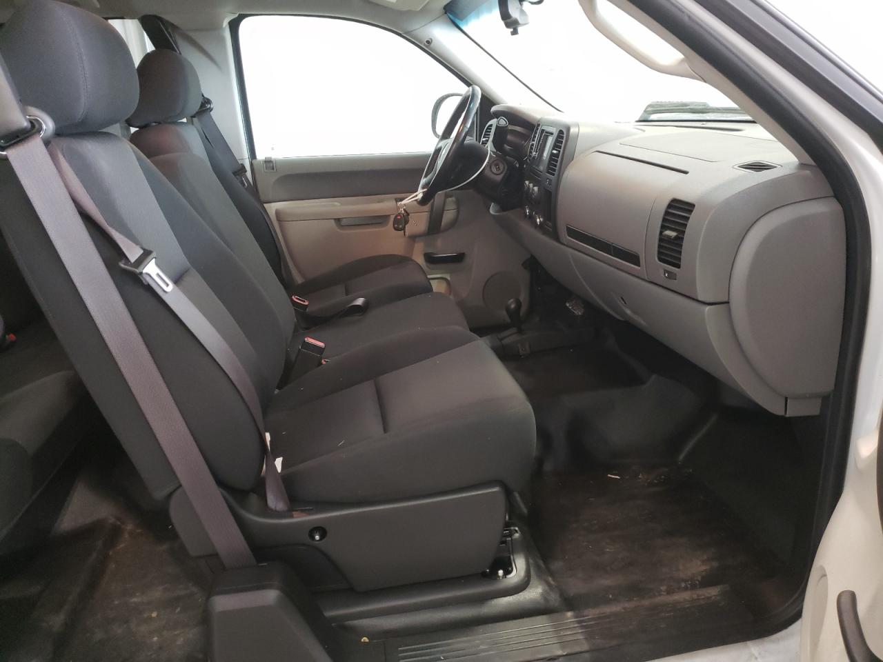 Photo 5 from auction – 2013 CHEVROLET SILVERADO with VIN 1GC2KVCG3DZ213003