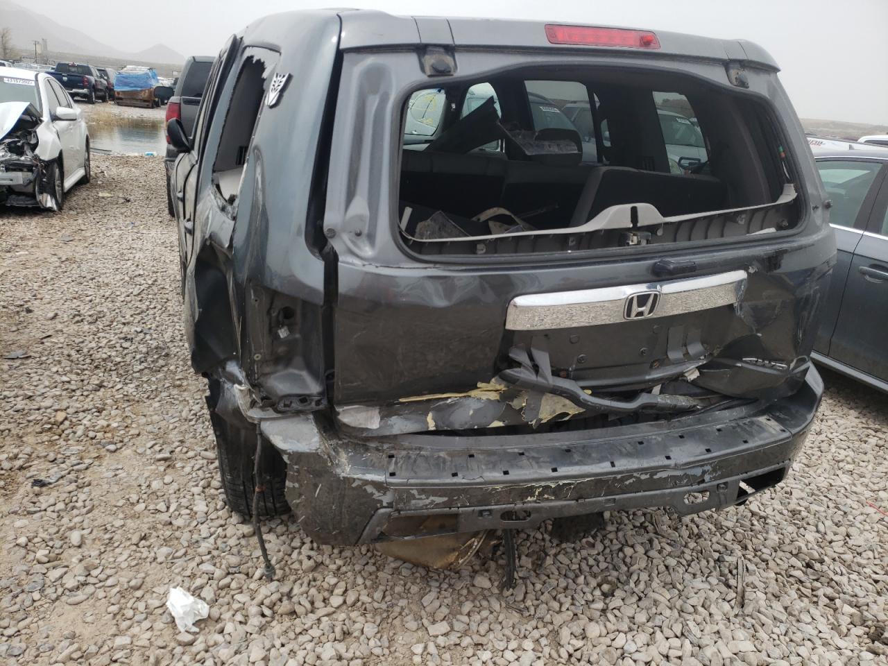 Photo 9 from auction – 2010 HONDA PILOT LX with VIN 5FNYF4H2XAB009855