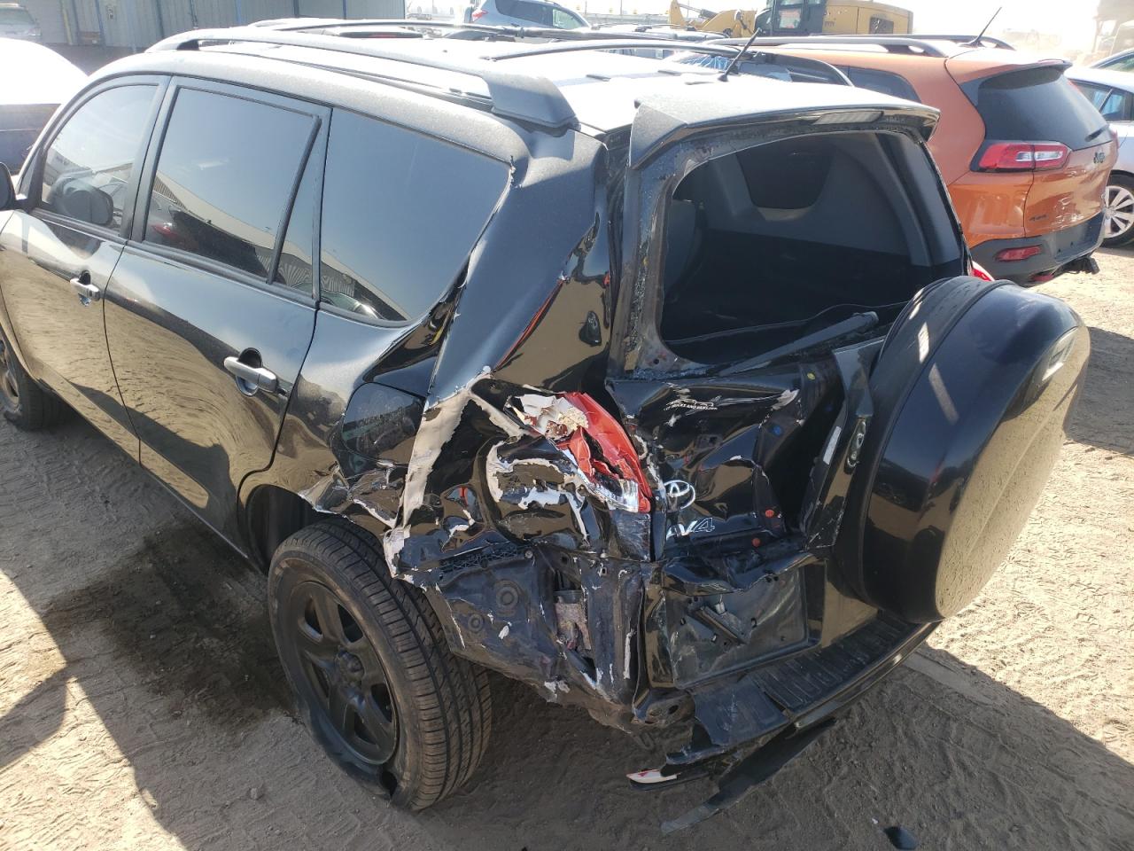 Photo 9 from auction – 2012 TOYOTA RAV4 with VIN 2T3BF4DV0CW261388
