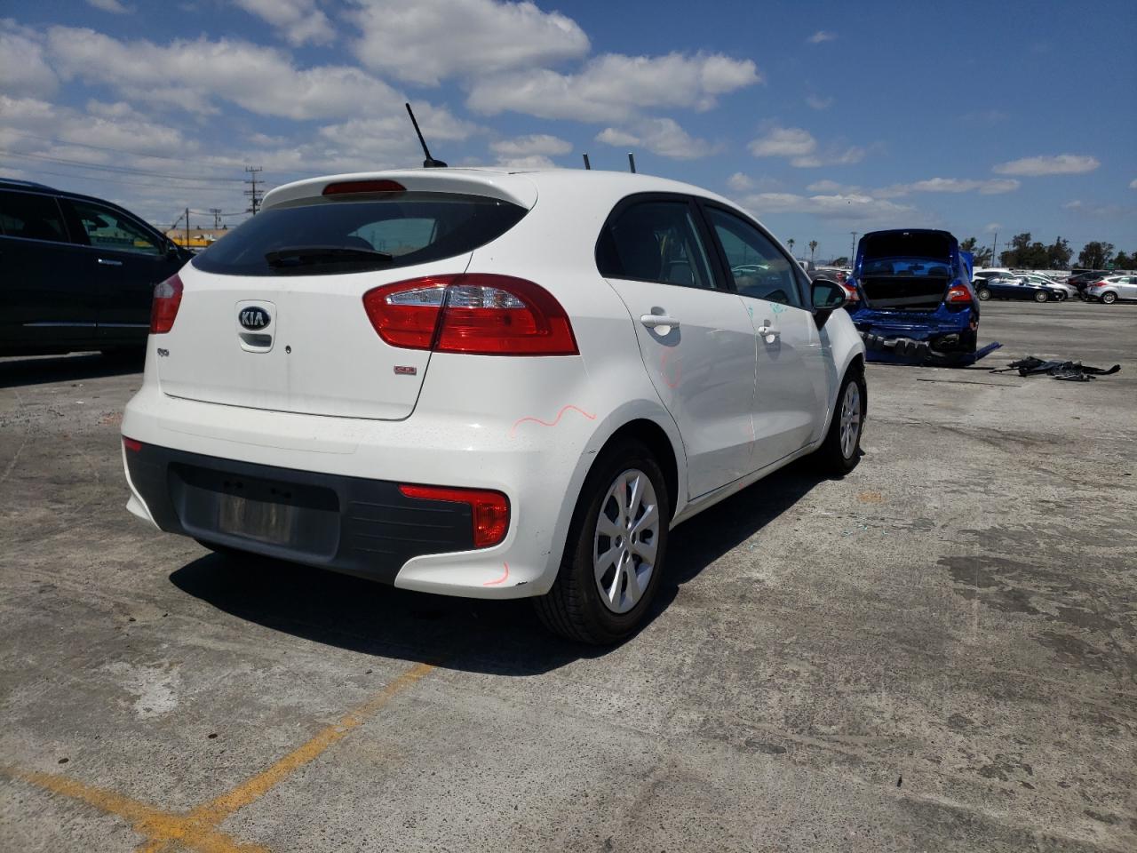 Photo 4 from auction – 2016 KIA RIO LX with VIN KNADM5A37G6699515