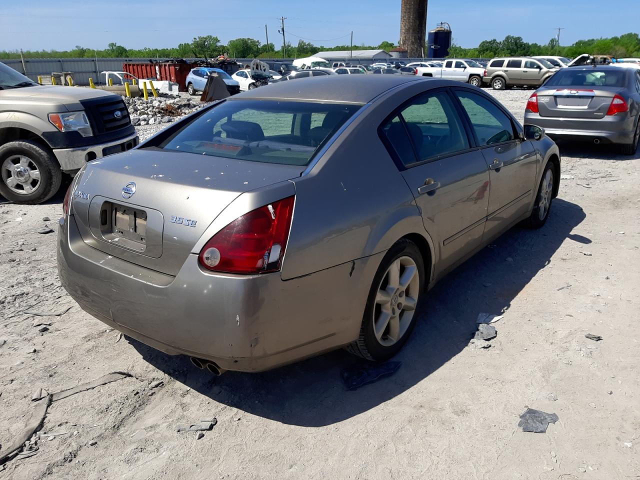 Photo 4 from auction – 2004 NISSAN MAXIMA SE with VIN 1N4BA41E94C836231